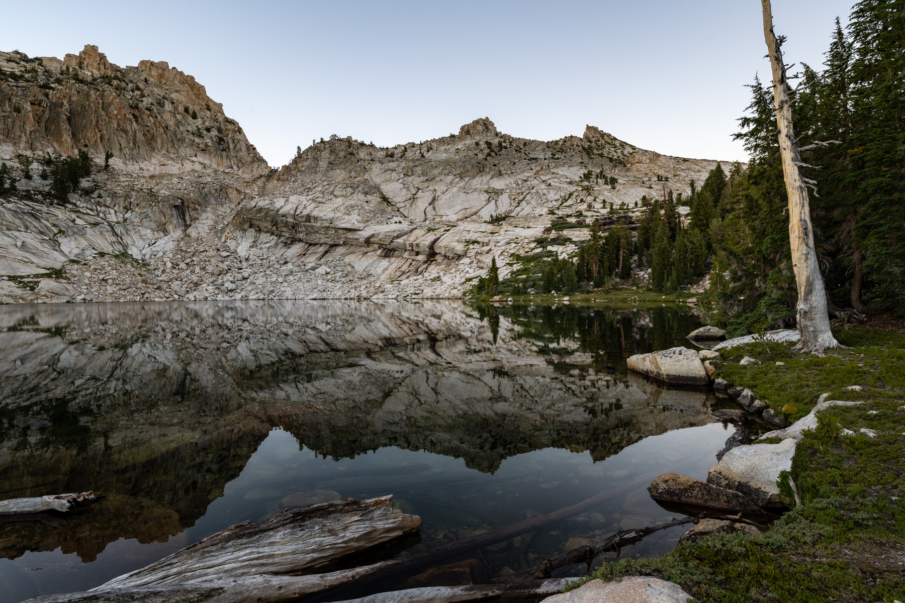 Obelisk Lake